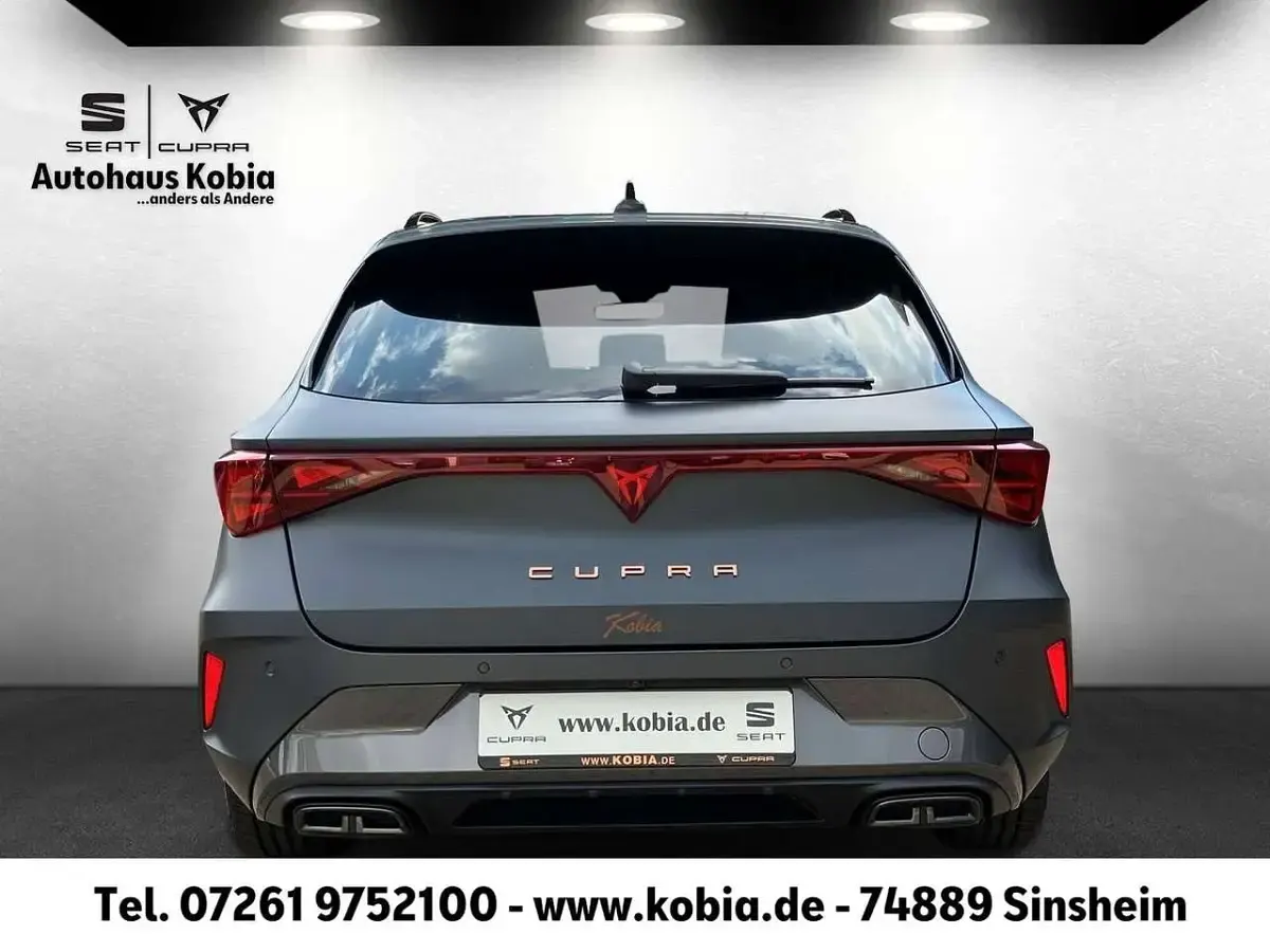 Gebraucht Cupra Leon 150 PS (110 kW) 2026 Magnetic tech matt Kombi