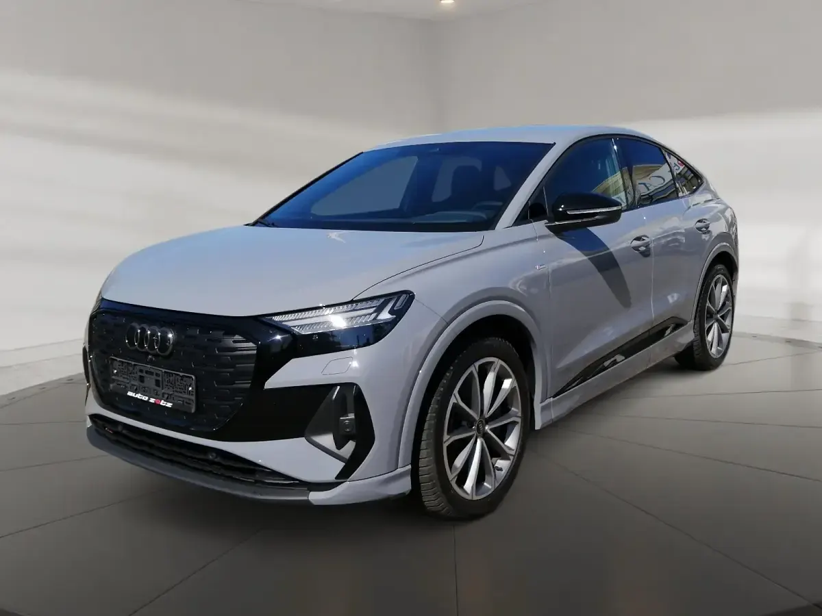 Gebraucht Audi Q4 Sportback e-tron Ambiente 150 kW (204 PS) 2024 Grau SUV