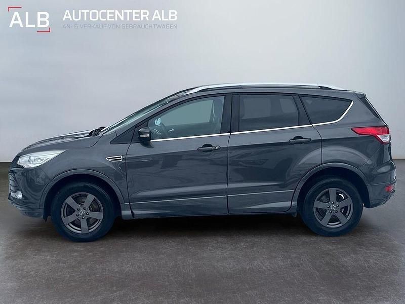 Gebraucht Ford Kuga Individual 179 PS (131 kW) 2015 Grau SUV
