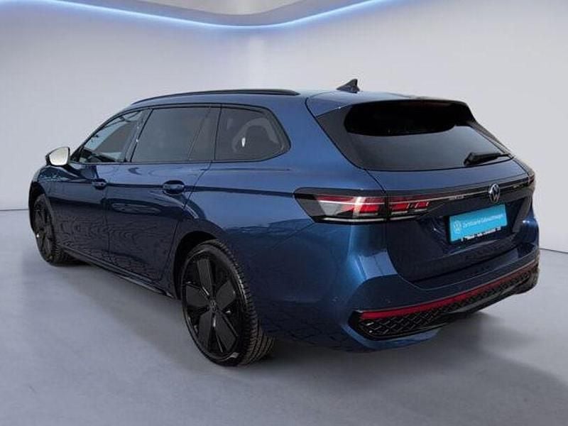 Gebraucht VW Passat R-line 272 PS (200 kW) 2024 Andere Limousine