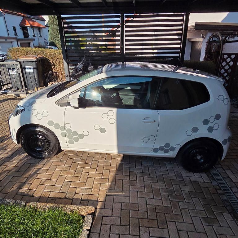 Gebraucht VW up! 60 PS (44 kW) 2018 Weiß Kleinwagen
