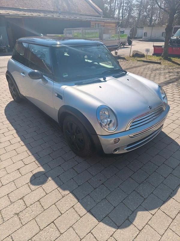 Used Mini Cooper 116 HP (85 kW) 2006 Silver Hatchback