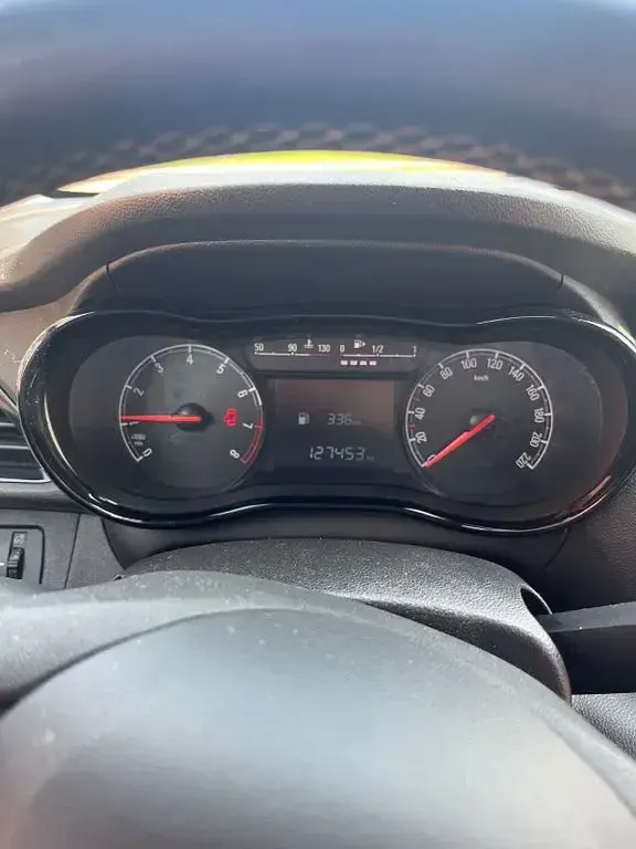 Gebraucht Opel Karl Active 75 PS (55 kW) 2017 Weiß Kleinwagen