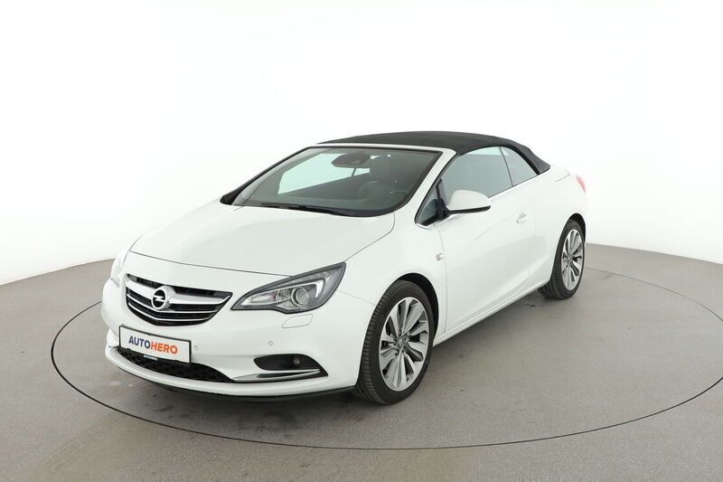 Weiß Gebraucht 2019 Opel Cascada Ultimate Cabrio | 15.820 € (Fairer Preis) - Bild 1/4