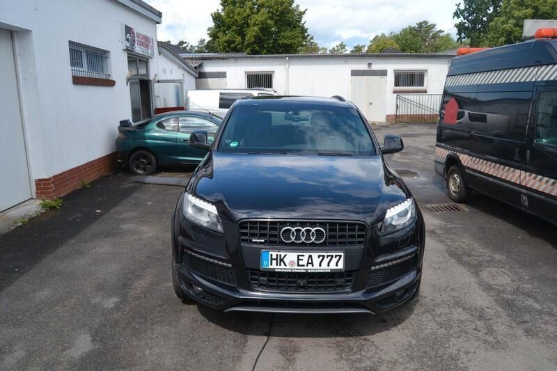 Schwarz Gebraucht 2014 Audi Q7 Ambiente SUV | 19.990 € (Fairer Preis) - Bild 1/4