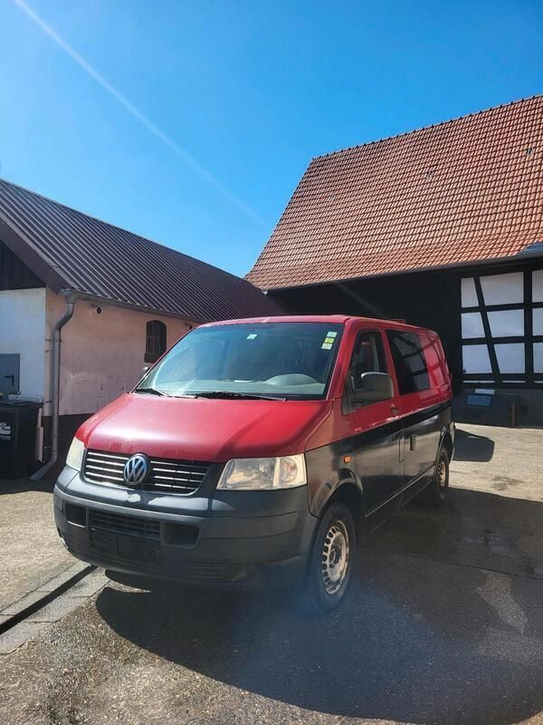 Rot Gebraucht 2005 VW T5 Van | 1.699 € - Bild 1/4