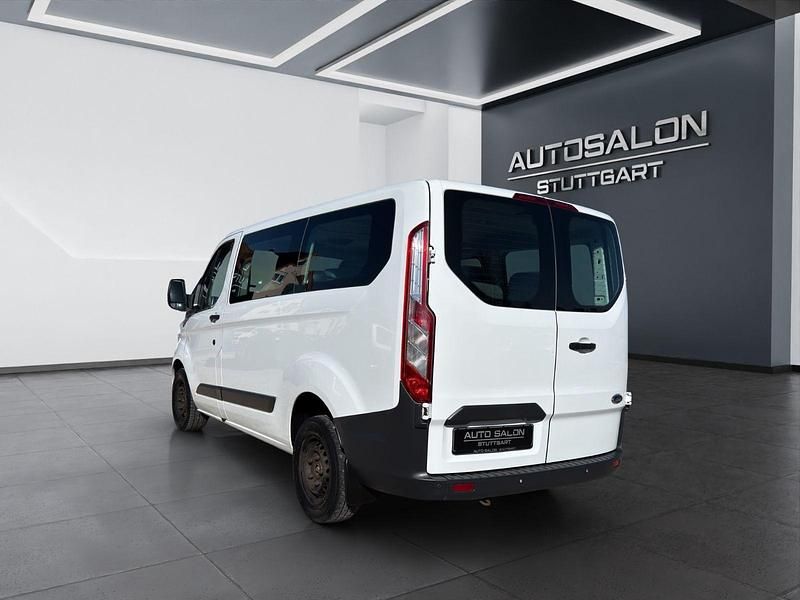 Second-hand Ford Transit Custom 131 CP (96 kW) 2017 Alb Monovolum