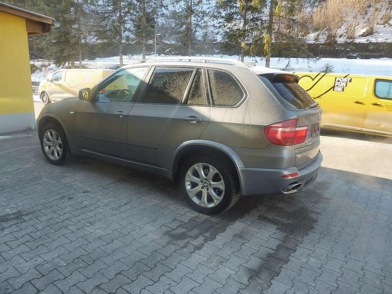 Gebraucht BMW X5 Sport Line 235 PS (172 kW) 2008 Grau SUV