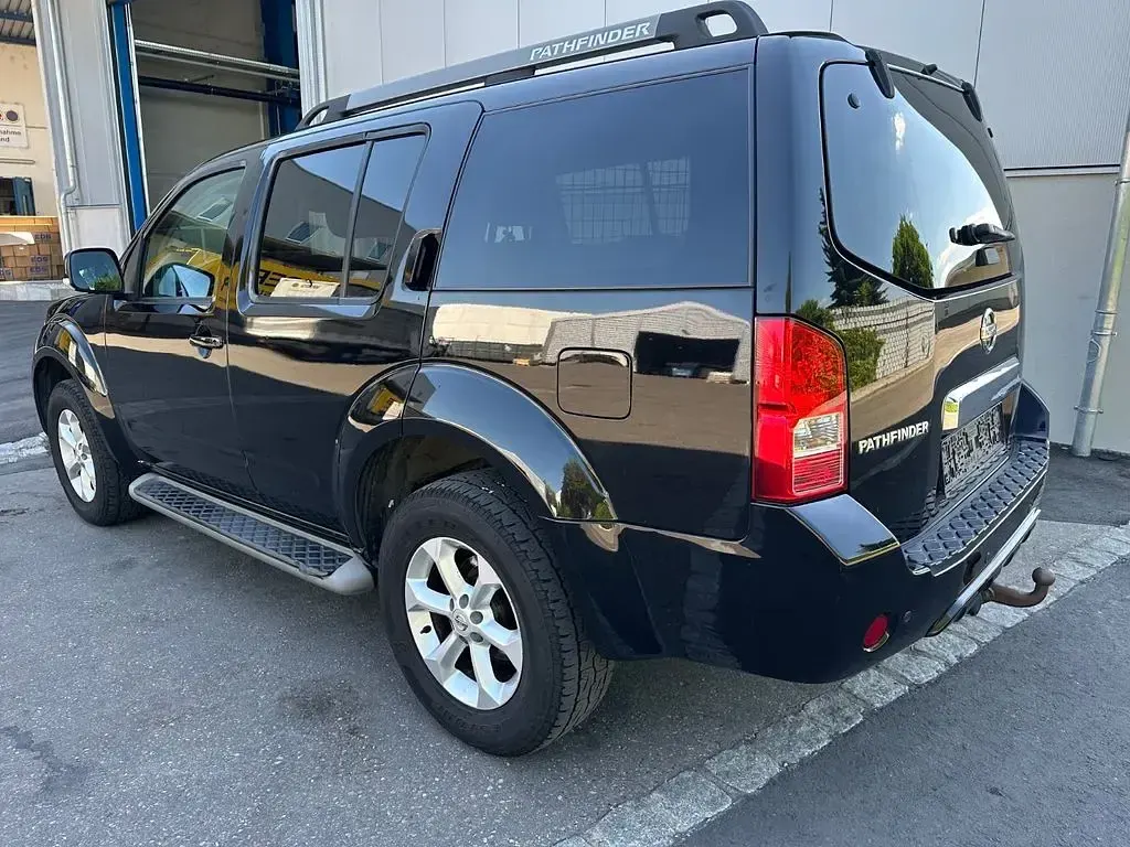 Gebraucht Nissan Pathfinder SE 190 PS (139 kW) 2012 Schwarz SUV