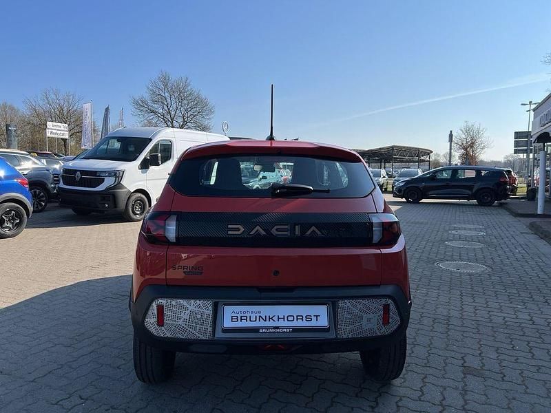 Neu Dacia Spring Extreme 47 kW (65 PS) 2026 Brick red Kleinwagen