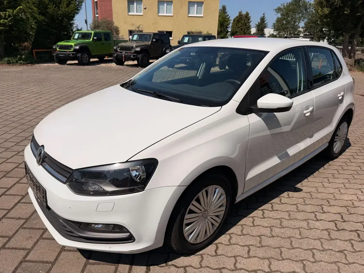 Gebraucht VW Polo Match 110 PS (80 kW) 2014 Weiß Kleinwagen