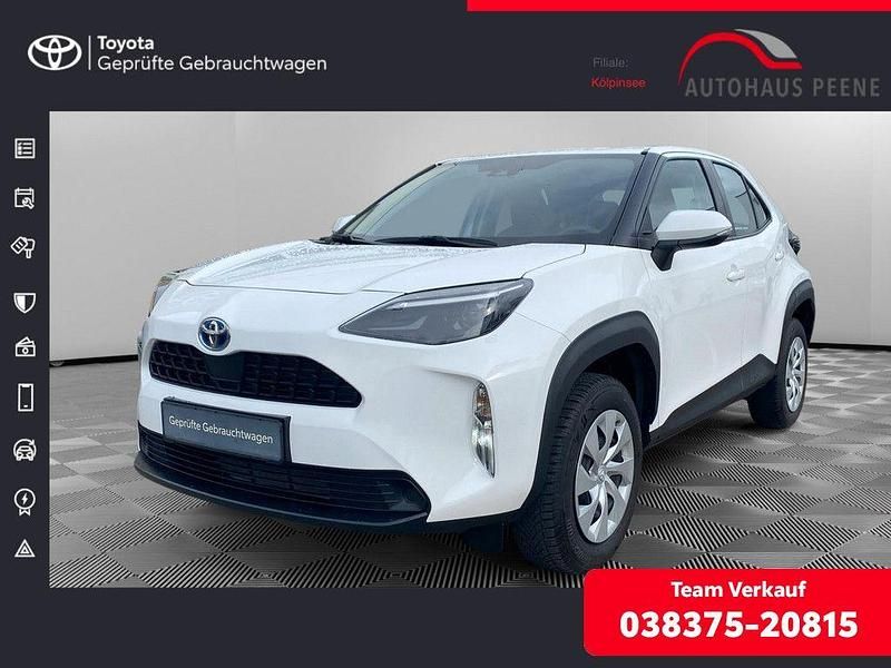 Weiß Gebraucht 2022 Toyota Yaris Cross SUV | 21.490 € (Guter Preis) - Bild 1/4