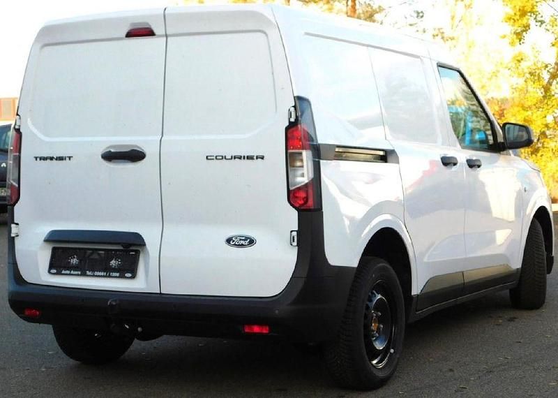 Neu Ford Transit Trend 101 PS (74 kW) 2026 Weiß Limousine