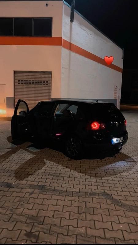 Schwarz Gebraucht 2006 VW Golf IV GT Kombi | 1.700 € - Bild 1/4