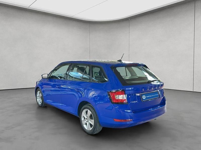 Gebraucht Skoda Fabia Cool Plus 60 PS (44 kW) 2021 Energyblau uni Kombi