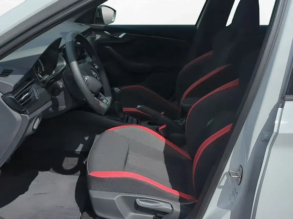 Gebraucht Skoda Kamiq Monte Carlo 110 PS (80 kW) 2022 Weiß SUV