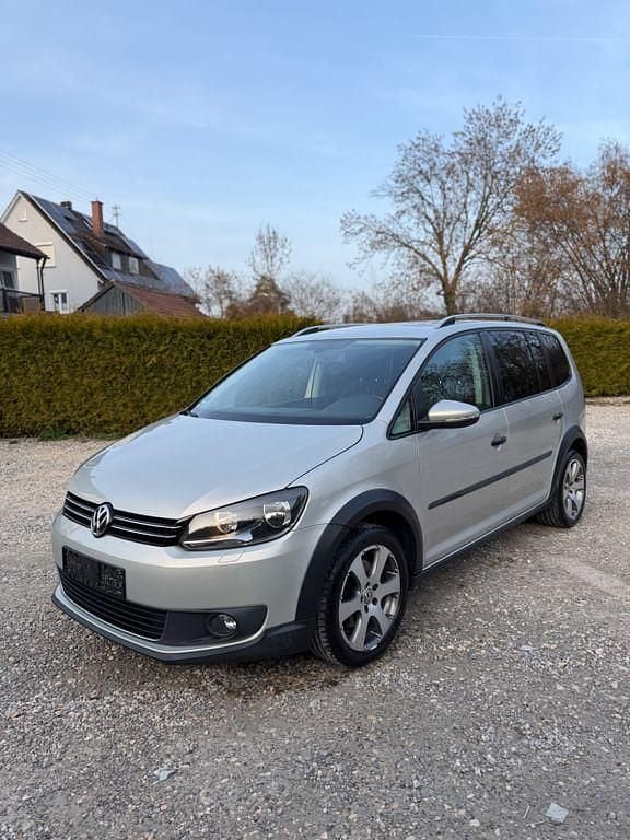 Gebraucht VW Touran Cross 170 PS (125 kW) 2011 Gold Van / Kleinbus