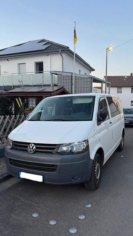 Second-hand VW Transporter 102 CP (75 kW) 2010 Alb Van