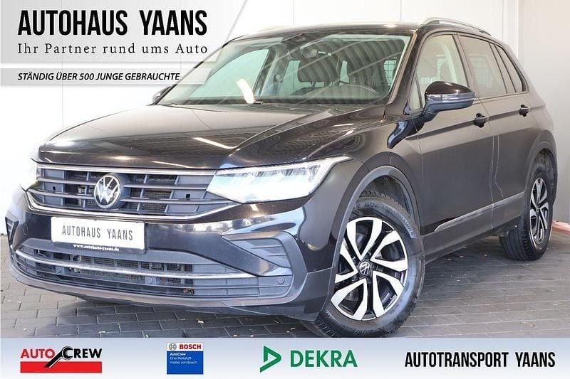 Gebraucht VW Tiguan Active 150 PS (110 kW) 2022 Schwarz SUV
