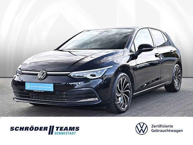 Schwarz Gebraucht 2022 VW Golf Life Limousine | 23.999 € (Teuer) - Bild 1/4