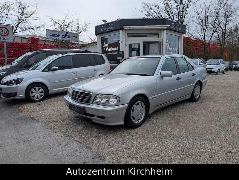 Second-hand Mercedes C180 122 CP (89 kW) 1999 Argintiu Berlinǎ