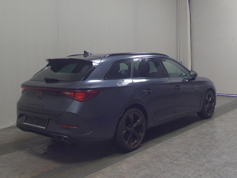 Gebraucht Cupra Leon 150 PS (110 kW) 2023 Grau Kombi