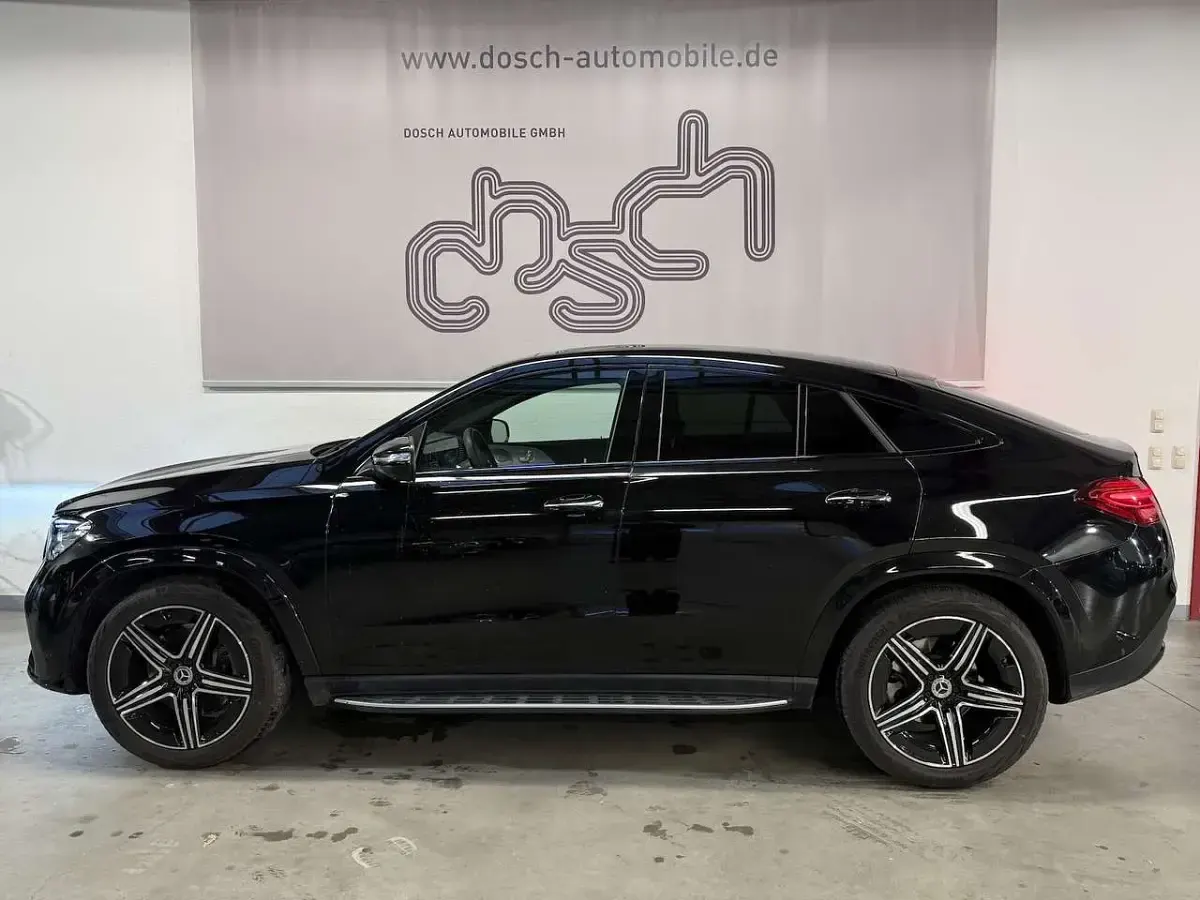 Gebraucht Mercedes GLE300 AMG 269 PS (197 kW) 2025 Obsidianschwarz SUV