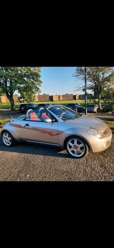 Silber Gebraucht 2003 Ford StreetKa Cabrio | 3.299 € (Teuer) - Bild 1/4
