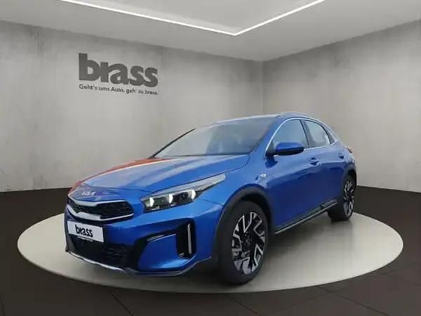 Neu Kia Ceed 150 PS (110 kW) 2026 (b3l) blue flame m Kleinwagen