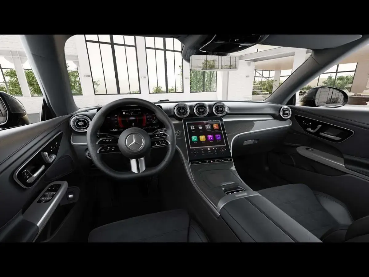 Gebraucht Mercedes CLE180 AMG 170 PS (125 kW) 2026 Obsidianschwarz metallic Cabrio
