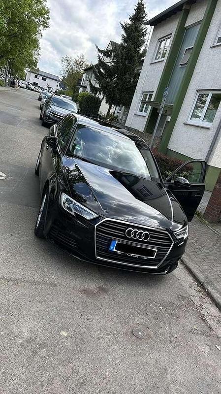 Gebraucht Audi A3 150 PS (110 kW) 2020 Limousine