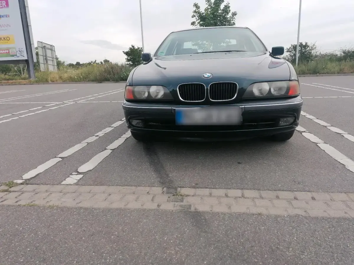 Gebraucht BMW 528 193 PS (141 kW) 1996 Grün Limousine
