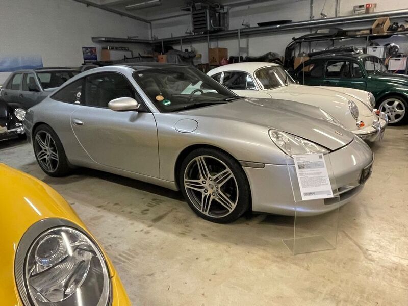 Silber Gebraucht 2002 Porsche 996 Cabrio | 36.996 € (Etwas zu teuer) - Bild 1/4