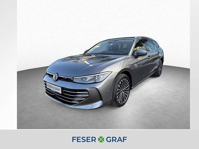 Gebraucht VW Passat Elegance 150 PS (110 kW) 2025 Diabasgrau Kombi