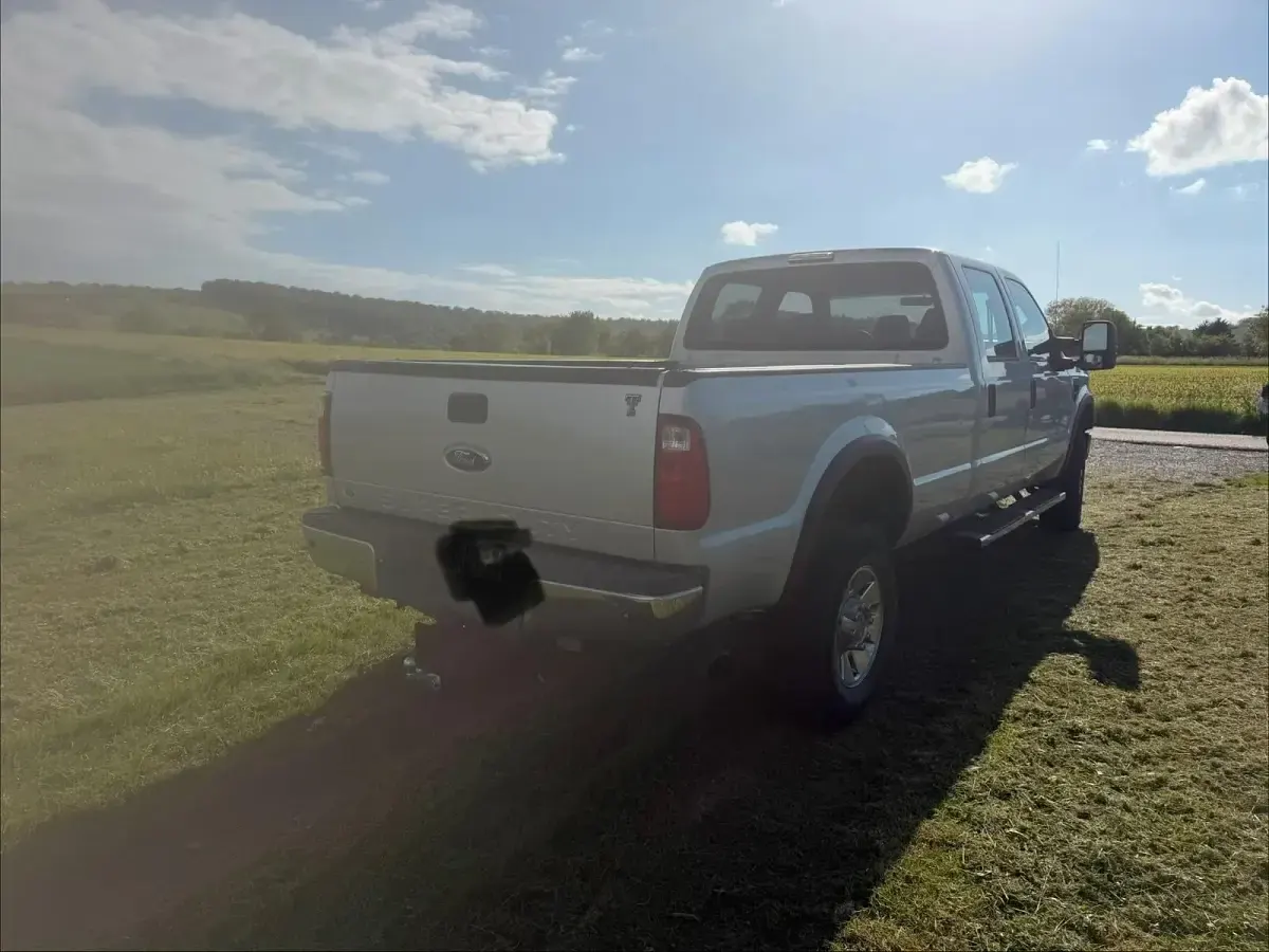 Gebraucht Ford V8 365 PS (268 kW) 2008 Silber Pickup