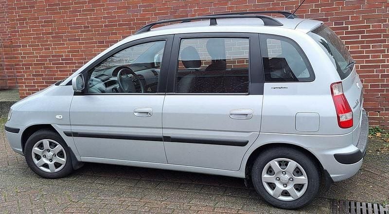 Usata Hyundai Matrix GLS 103 CV (75 kW) 2007 Grigio Monovolume