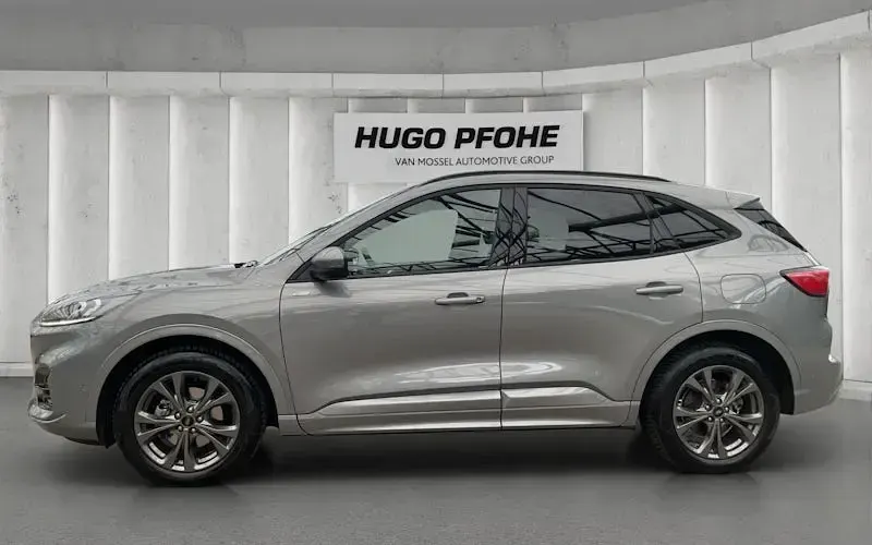 Gebraucht Ford Kuga ST-Line X 150 PS (110 kW) 2024 Silber SUV