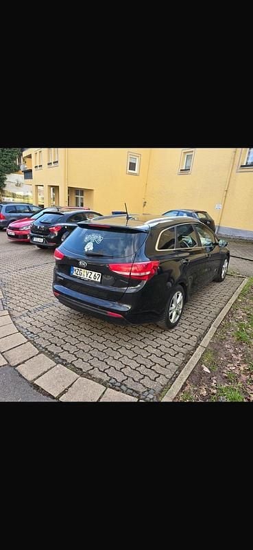 Gebraucht Kia Ceed 136 PS (100 kW) 2016 Schwarz Kleinwagen