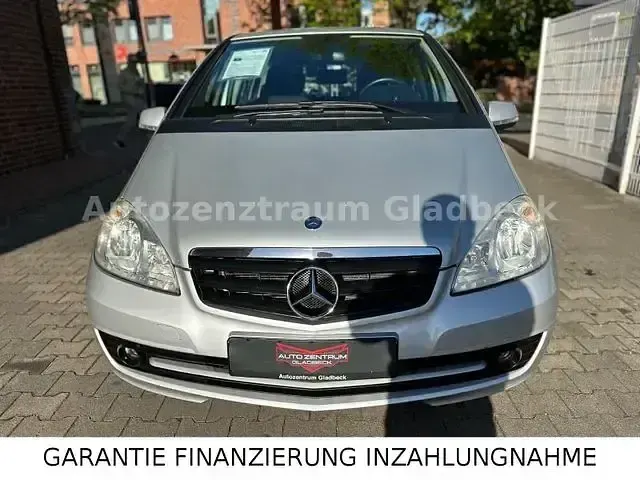 Gebraucht Mercedes A150 95 PS (69 kW) 2009 Andere Limousine