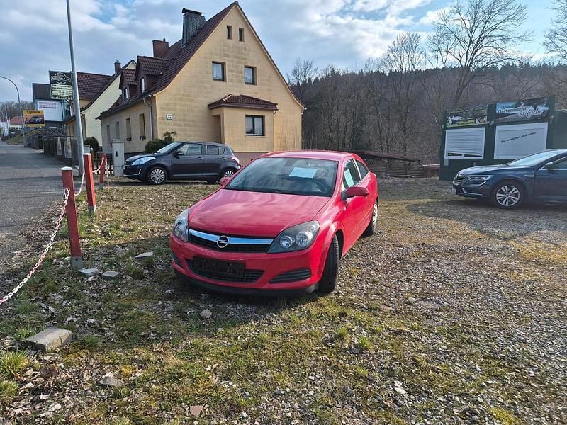 Gebraucht Opel Astra GTC 90 PS (66 kW) 2008 Rot Coupé
