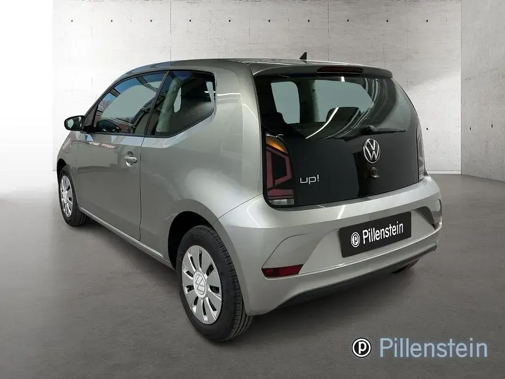 Używany VW up! move up! 65 KM (47 kW) 2022 Srebrny Hatchback