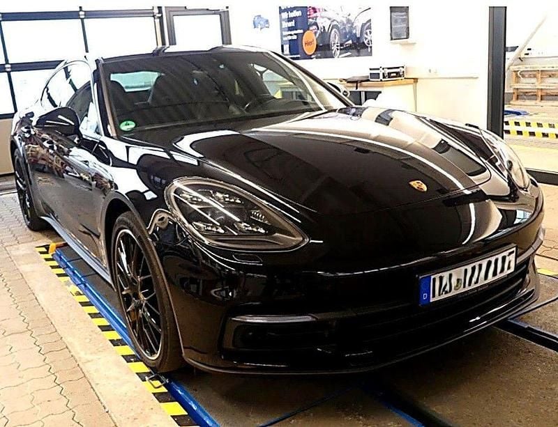 Gebraucht Porsche Panamera 4 462 PS (339 kW) 2020 Schwarz Limousine