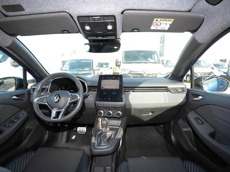 Gebraucht Renault Clio V 143 PS (105 kW) 2023 Rqh ironblau Limousine