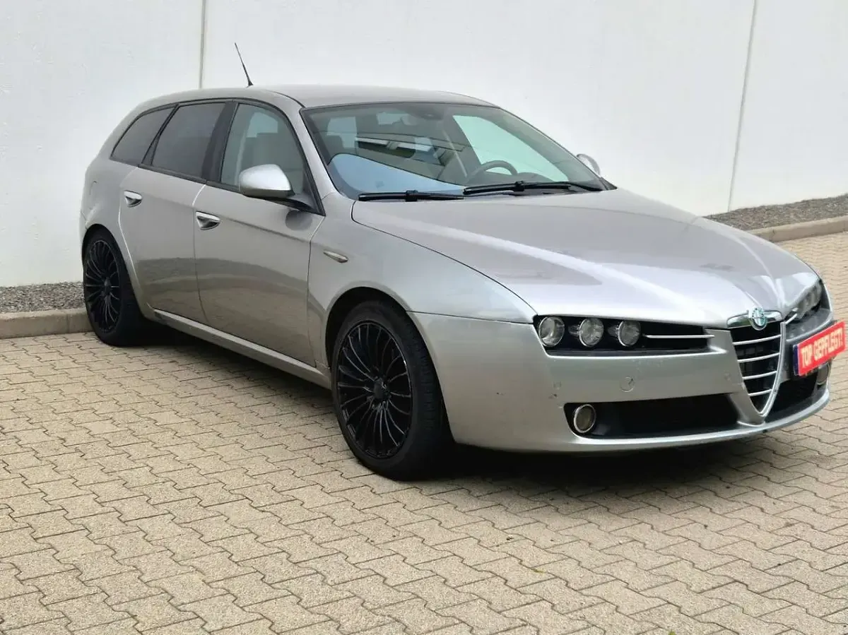 Gebraucht Alfa Romeo 159 Distinctive 150 PS (110 kW) 2007 Stromboli grau Kombi