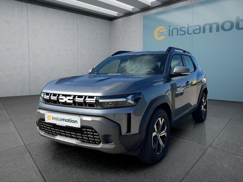 Grau Neu 2025 Dacia Duster SUV | 23.999 € (Etwas zu teuer) - Bild 1/4