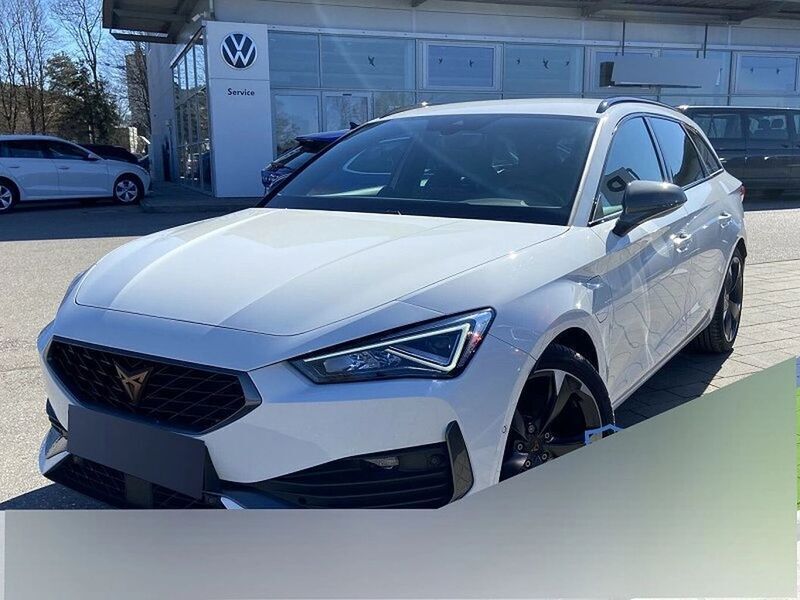 Weiss Gebraucht 2022 Cupra Leon Limousine | 27.849 € (Fairer Preis) - Bild 1/4