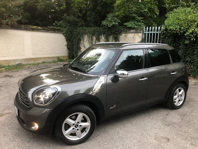 Grau Gebraucht 2012 Mini Cooper D Countryman SUV | 6.600 € (Guter Preis) - Bild 1/4