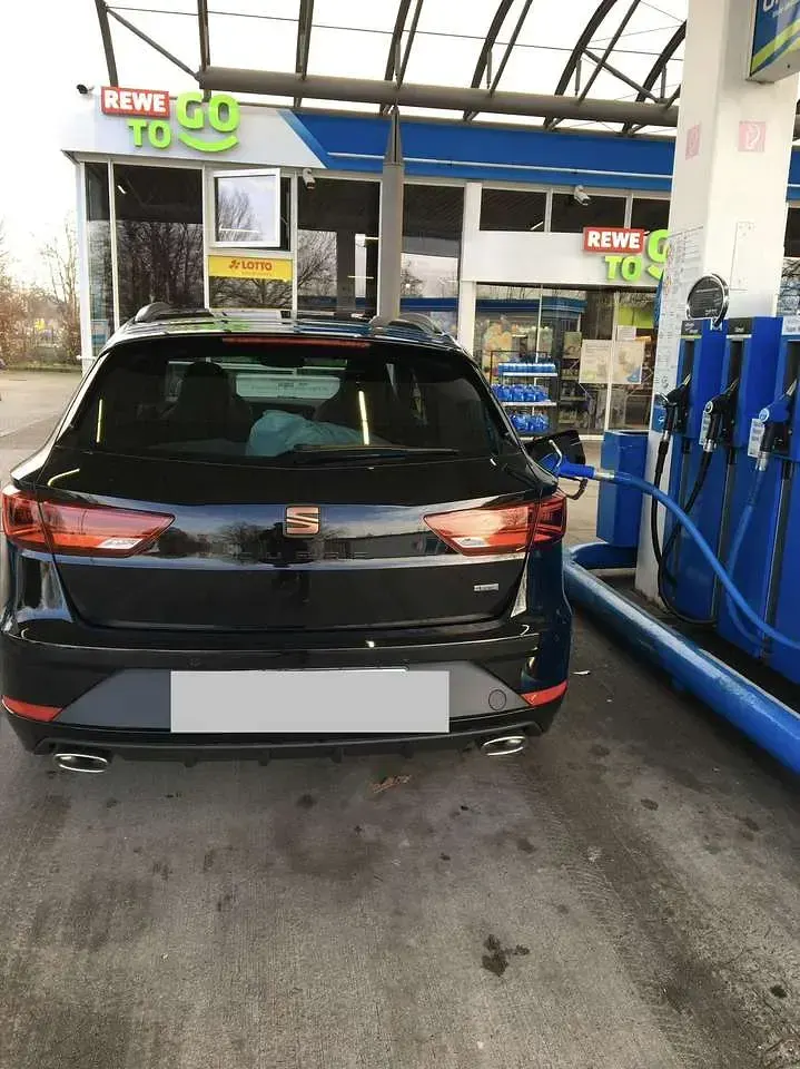 Gebraucht Seat Leon CUPRA 300 PS (220 kW) 2019 Limousine
