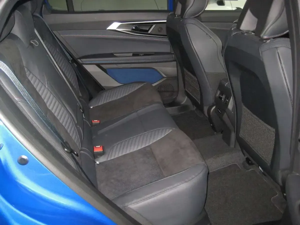 Gebraucht Renault Rafale Esprit Alpine 200 PS (147 kW) 2024 Blau SUV