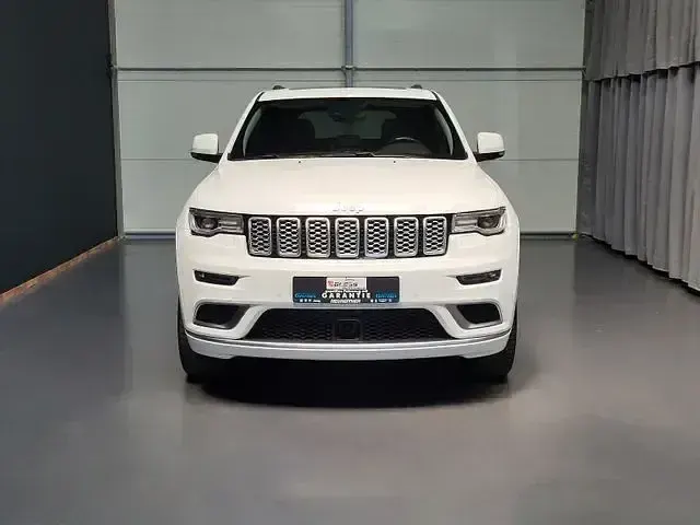 Gebraucht Jeep Grand Cherokee Summit 250 PS (183 kW) 2019 Bright white clear coat SUV
